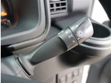 入庫時・販売時・納車前に、弊社基準の68項目に及ぶ点検整備を実施しております。