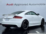 Audiの洗練されたデザインは、シンプルでありながらエレガントで時代をこえた美しさがあります。また、高性能なエンジンと優れたハンドリングにより、走行性能が非常に高いブランドとなっております。