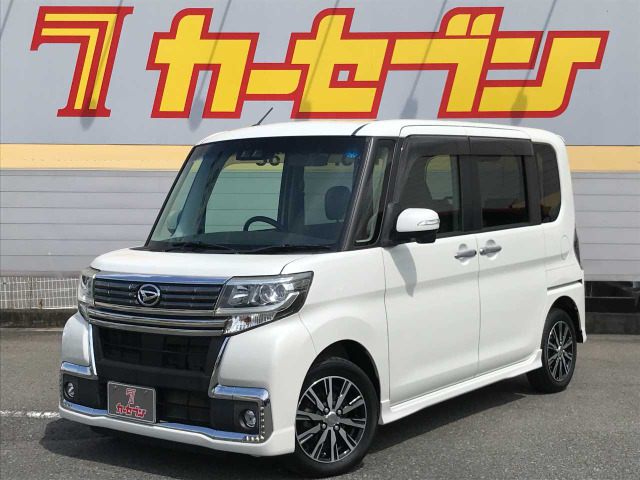 ダイハツ タントカスタム 