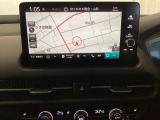 多機能と操作のしやすさを両立した、Honda CONNECT対応のナビディスプレーです。ETC2.0車載器もナビゲーション連動し、スマートフォン用Bluetoothユニット付きです。