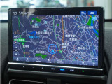 Honda認定中古車に11.4インチの新品純正ナビを装着しました。気分よくドライブをお楽しみいただけます♪