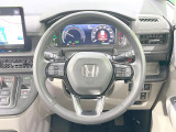 【純正革巻きステアリング】上質な革を使用することで、手にしっかり馴染みとても運転しやすいハンドルです♪