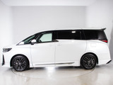 ★展示前点検実施★特殊な機材も用いて、全車点検を実施しております!