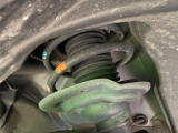 お車を安心してお乗りいただく為には、足回りの定期点検が欠かせません。サービスサポート(有償保証)では無料点検もご提供しており、安心のカーライフをお過ごしいただけるサポート体制が整っています。