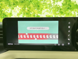 停車中にはTV番組を楽しめる装備。休憩時間や待ち時間に、エンターテイメントを満喫できる嬉しい機能です。