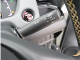 入庫時・販売時・納車前に、弊社基準の68項目に及ぶ点検整備を実施しております。