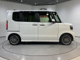 弊社は車両販売価格に、整備代金が含まれております。納車時までにホンダの整備士がしっかりと点検整備をさせていただいておりますので、安心してお買い求めいただけます。