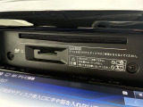 ディスク挿入口