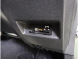 ETC車載器付き☆ セットアップ作業もご依頼いただければご納車までに行います!納車当日から有料道路をご利用いただけます♪