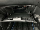 グローブボックスも収納しやすさ◎