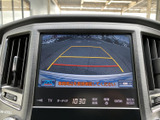 使いやすいナビゲーションシステムが、目的地までスムーズに導きます。オーディオ機能も充実しており、ドライブをより一層楽しむことができます。