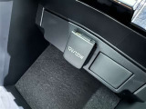 シガーソケット用の充電器が使用可能です!