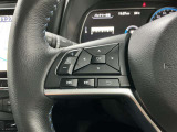 【ステアリングスイッチ】運転中に前方から目線をそらすことなくオーディオ等の操作が可能な便利機能!安心&快適なドライブを演出してくれます。