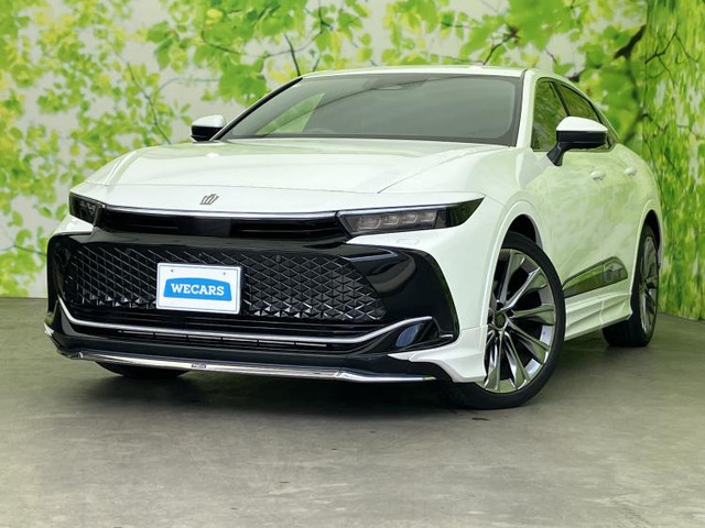 クラウンクロスオーバー 2.5 G アドバンスト レザー パッケージ E-Four 4WD