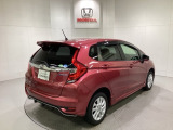 【Honda認定中古車 U-Select】 は3つの安心をお約束します。 1 Hondaのプロが整備した安心。 2 第三者機関がチェックした安心。 3 購入後もHondaが保証する安心。
