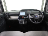 ドライバーが運転以外のことに気を遣うことなく、疲れにくく、安心・集中して運転ができる。操作パネルやシートのデザインなど細部にまでこだわっています。