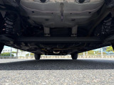 【下回り】目立つ錆や腐食もなくきれいな状態です!もちろん納車前には法定点検を実施致します!//