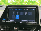 お気に入りの音楽を最高の音質で。様々なソースに対応し、車内をコンサートホールのような空間に変えてくれます。