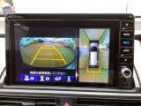 後方確認はバックカメラにお任せ♪後退時に便利で、駐車が楽になります♪