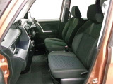 『トヨタ認定中古車』とはトヨタ中古車の3つの安心を兼ね備えており (安心1)車の状態がわかる車両検査証明書付!(安心2)キレイで気持ちいいまるごとクリーニング済!(安心3)安心なロングラン保証付!