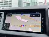●MMIナビゲーション『高解像度カラーディスプレイに、Bluetooth(R)接続によるハンズフリー通話機能を搭載しています。』