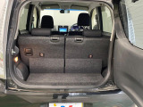 普段のお買い物や通勤、送迎等に十分な荷室スペースを確保しております。セカンドシートを倒すと、大きな荷物の積載も可能です♪