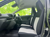ドライバー視点からの視界が広く、運転しやすい室内空間です。操作性も高く、快適なドライビングをサポートします。細部までこだわった設計です。
