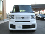 こちらの車両はHonda認定中古車となりますので、第三者機関AISの検査によって修復歴無しの認定車両となっております。
