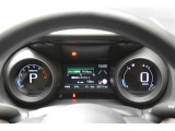 当店は全車『ロングラン保証』付!(1年間、距離無制限 HV車はHV保証付) 別途延長保証もご用意しております♪ ぜひ現車を確認にご来店ください
