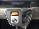 ネットでお車をお探しの方でも、お車の状態が一目で分かりやすい。トヨタ検査員による品質評価表つきで車両の状態詳細を明記致しておりますのでお気軽にお尋ね下さい。