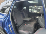 メルセデス・ベンツの定める厳しい基準をクリアしたお車のみをご案内させて頂きます。納車前整備はメーカー規定に基づき当店3Fの指定工場で入念に行なわれます。熟練のメカニックがお客様のお車を整備致します。