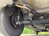 お車を安心してお乗りいただく為には、足回りの定期点検が欠かせません。サービスサポート(有償保証)では無料点検もご提供しており、安心のカーライフをお過ごしいただけるサポート体制が整っています。