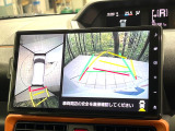 【パノラマモニター】専用のカメラにより、上から見下ろしたような視点で360度クルマの周囲を確認することができます☆死角部分も確認しやすく、狭い場所での切り返しや駐車もスムーズに行えます。