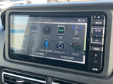 お気に入りの音楽やラジオを、高音質で楽しめます。直感的な操作で、簡単に選曲や設定変更ができます。車内でのエンターテイメントに。