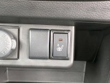 運転席シートヒーター装備で寒い時の運転も快適☆