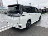 全国のトヨタディーラーにて保証が受けられるロングラン保証が1年間無料でつきます。別途費用にて3年間に延長できます。