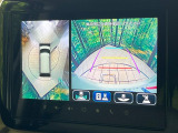 【全方位モニター用カメラ】専用のカメラにより、上から見下ろしたような視点で360度クルマの周囲を確認することができます☆死角部分も確認しやすく、狭い場所での切り返しや駐車もスムーズに行えます。