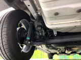 お車を安心してお乗りいただく為には、足回りの定期点検が欠かせません。サービスサポート(有償保証)では無料点検もご提供しており、安心のカーライフをお過ごしいただけるサポート体制が整っています。