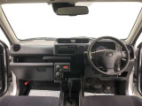 毎日仕事で使い、車内で過ごす時間が長いことを考慮し、シートの座り心地や空調のよさなどを徹底して追求しています!