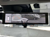 バックミラーにもアラウンドビューモニターの映像が映せます
