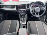 A1スポーツバック 25 TFSI アドバンスド 
