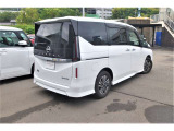 遠方より電車等でご来店いただく場合、前もってご連絡いただければ最寄りの駅までお迎えに上がります。お気軽にお問合せ下さい(__)