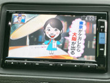 停車中にテレビや映像を楽しめるので、休憩時間にも便利です。時間を有効活用して、リラックスした時間を過ごせます(走行中の視聴は禁止)。