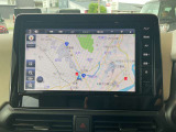 日産純正9インチメモリーナビ(MM223D-Le)装備。スマートフォンによる部分地図更新、HDMIケーブルと各種メディア機器の接続、快適な画面操作と高音質なオーディオ再生。