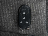 ◆リモコンエンジンスターター◆離れた場所からリモコン操作でエンジンを始動、エアコンを搭乗前にかけて快適な室温にしてから乗り込むことが可能です!