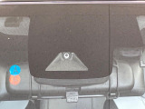 【トヨタセーフティセンス】走行中に前方の車両等を認識し、衝突しそうな時は警報とブレーキで衝突回避と被害軽減をアシスト。より安全にドライブをお楽しみいただけます。