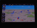 ☆メモリーナビはタッチパネル式で簡単操作。TVもフルセグですので、映像もとっても綺麗です。