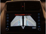 スマートキー付きです。スマートキーとは鍵を車に差し込まなくても、ドアノブを触ったりするだけで、ドアロックを解錠できます。これが凄く便利なんですよ。