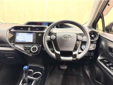 運転しやすいインパネ周りです。見やすいレイアウトで快適なドライブをサポートします☆☆