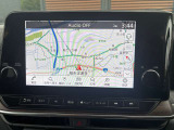 多機能ナビゲーションがあなたをしっかり目的地までサポートします。スマホのナビとは自車位置精度が違います。純正ナビなら保証も対象で安心です。